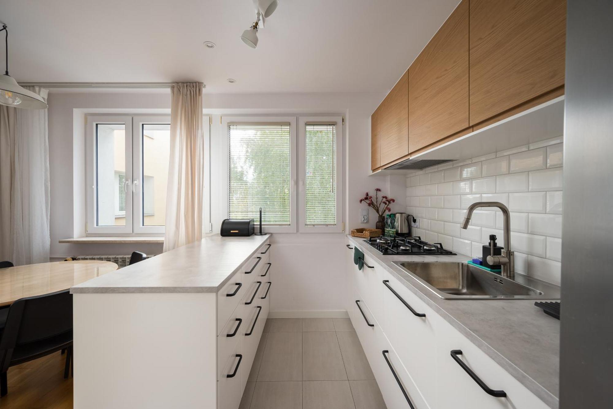 Metro Stoklosy 2-bedroom Warsaw