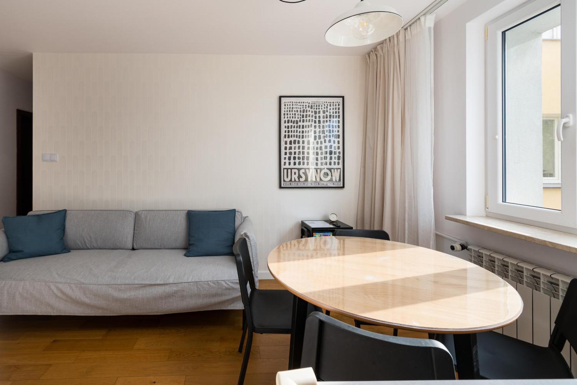 Metro Stoklosy 2-bedroom Apartment Warsaw